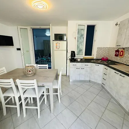 Apartment La Casa Celeste Di Paf Torre Suda