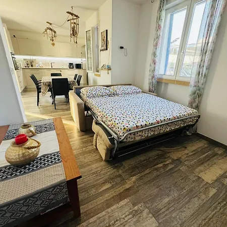 La Casa Celeste Di Paf Apartment *