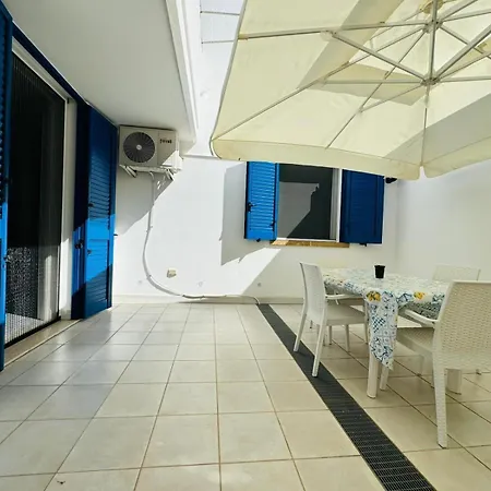 La Casa Celeste Di Paf Apartment Torre Suda