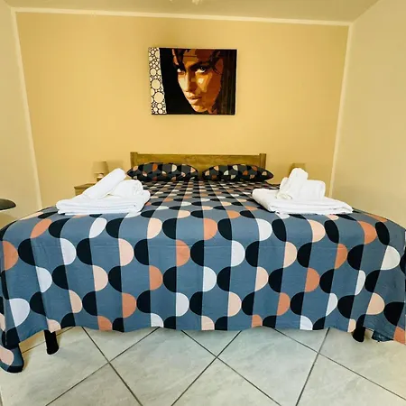 La Casa Celeste Di Paf