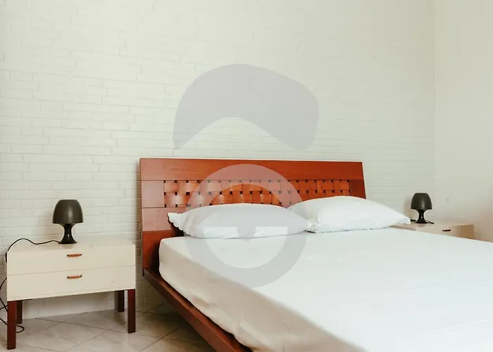 La Casa Celeste Di Paf Torre Suda